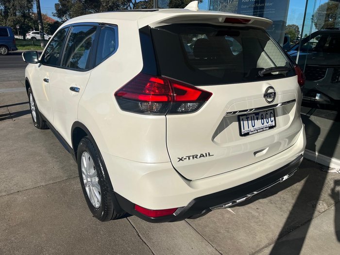 2021 Nissan X-TRAIL ST