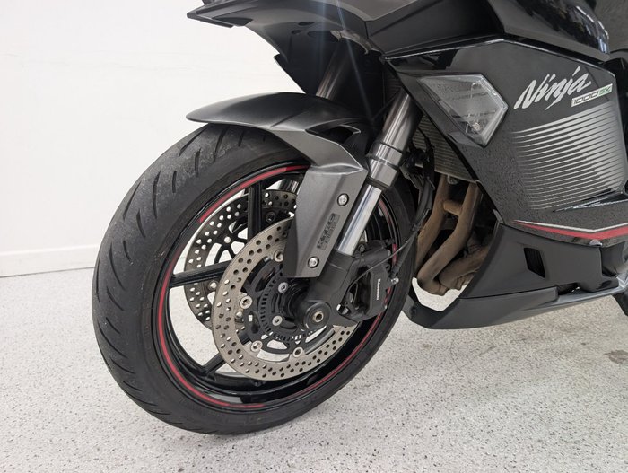 2022 Kawasaki NINJA 1000SX grey