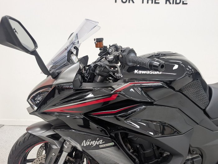 2022 Kawasaki NINJA 1000SX grey