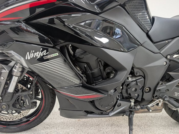 2022 Kawasaki NINJA 1000SX grey