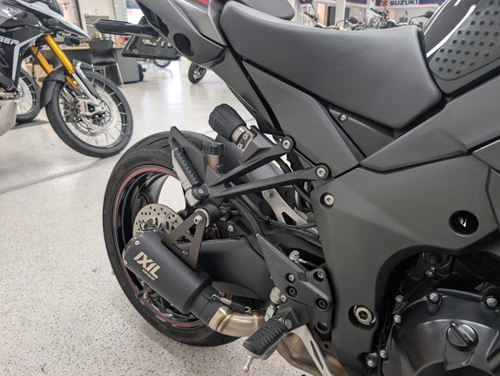 2022 Kawasaki NINJA 1000SX grey