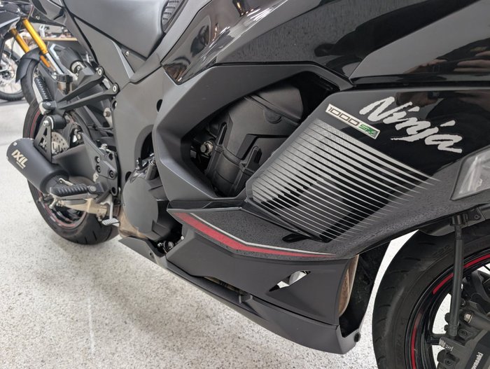 2022 Kawasaki NINJA 1000SX grey