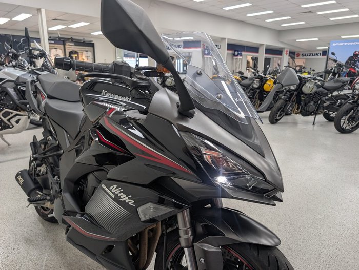 2022 Kawasaki NINJA 1000SX grey
