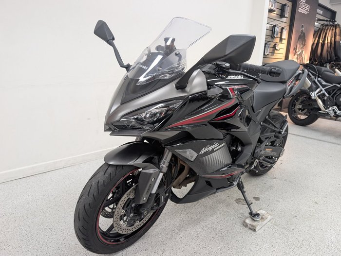 2022 Kawasaki NINJA 1000SX grey
