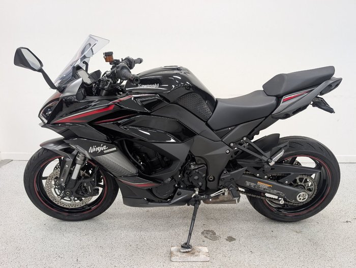 2022 Kawasaki NINJA 1000SX grey
