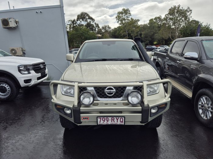 2011 Nissan Navara ST