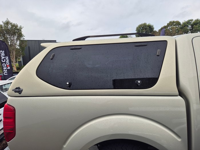 2011 Nissan Navara ST
