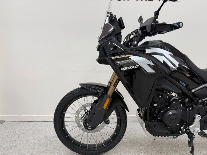 2026 CFMOTO 450 MT
