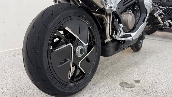 2026 CFMOTO 750SR-S Sports White