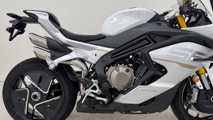 2026 CFMOTO 750SR-S Sports White