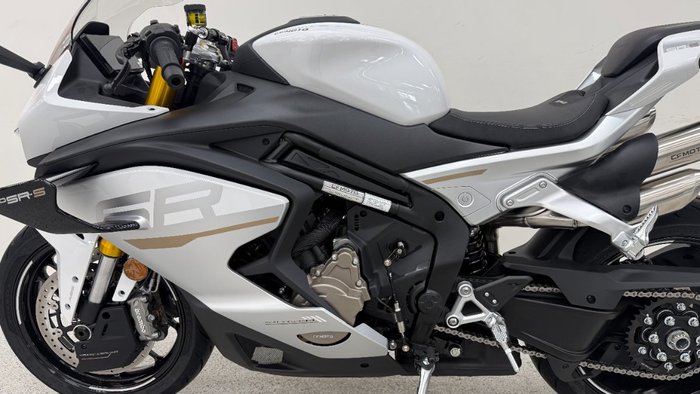 2026 CFMOTO 750SR-S Sports White