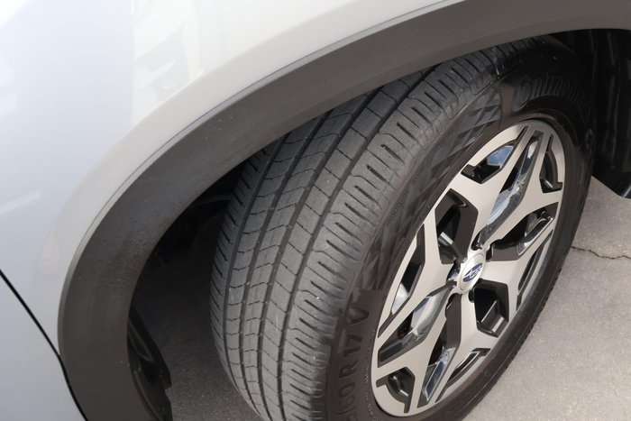 2020 Subaru Forester 2.5i
