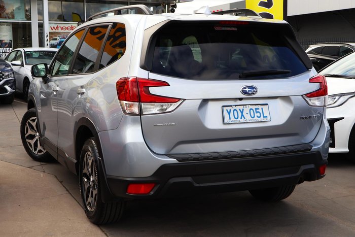 2020 Subaru Forester 2.5i