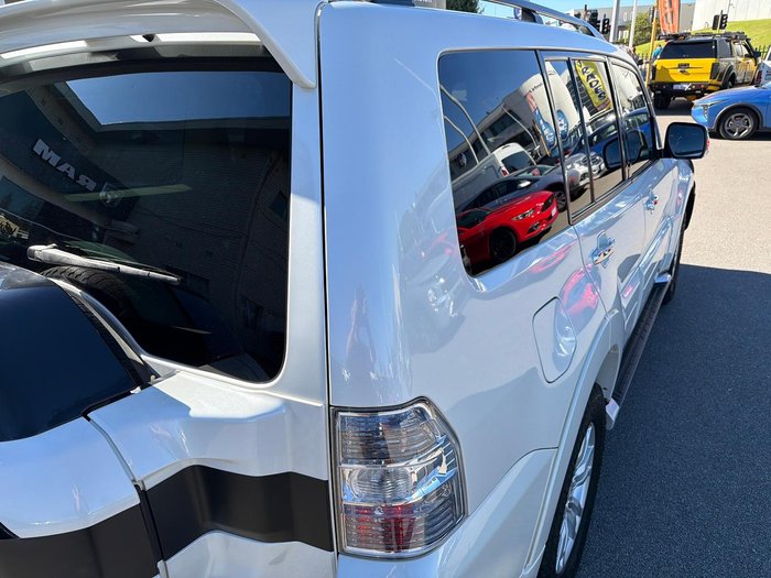 2019 Mitsubishi Pajero GLX