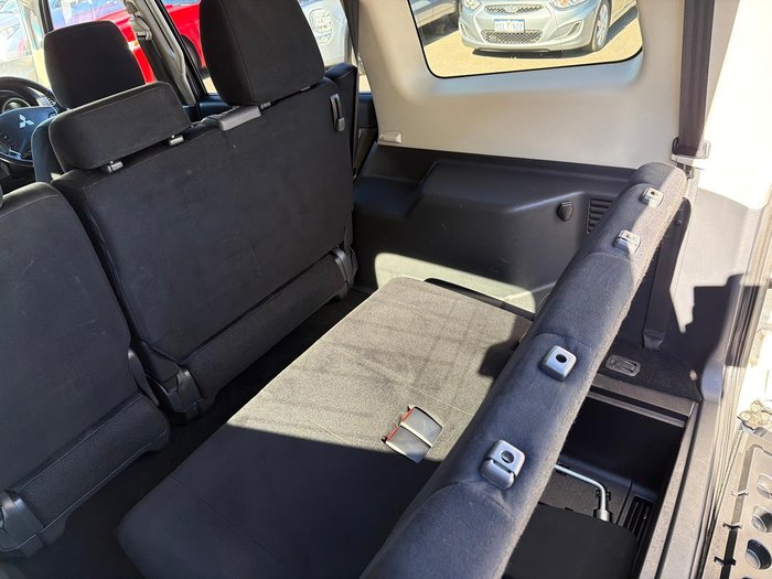 2019 Mitsubishi Pajero GLX