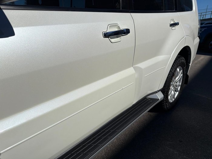 2019 Mitsubishi Pajero GLX