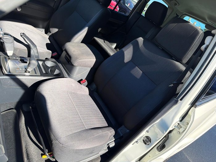 2019 Mitsubishi Pajero GLX