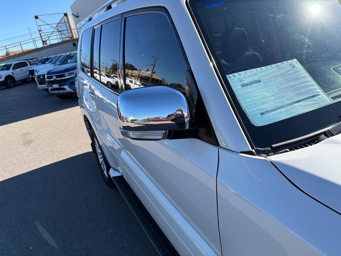 2019 Mitsubishi Pajero GLX