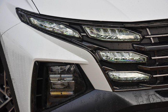 2025 Hyundai Tucson Hybrid Premium