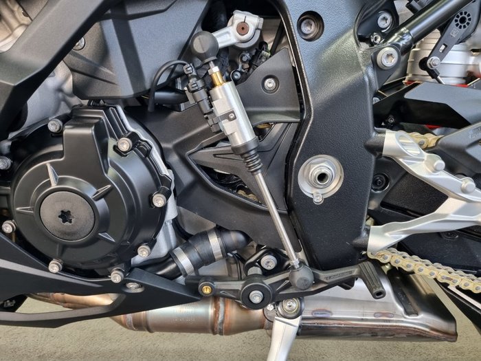 2026 BMW Motorrad S 1000 RR RACE BLACK STORM METALLIC
