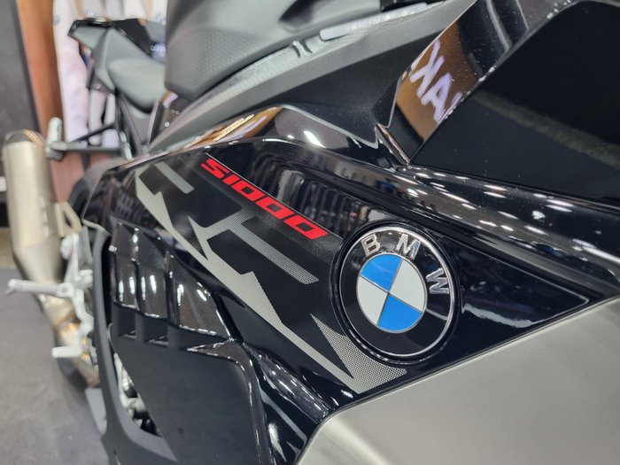 2026 BMW Motorrad S 1000 RR RACE BLACK STORM METALLIC