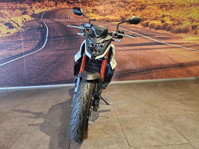 2023 Honda CB750 Hornet CB White