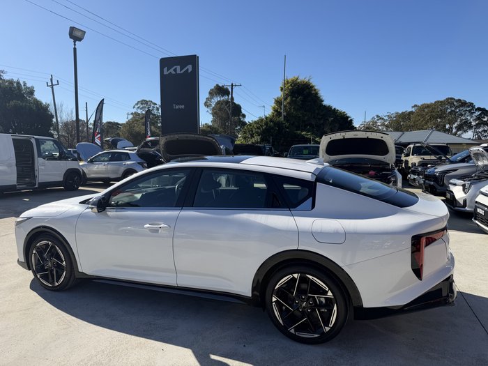 2025 Kia K4 GT-Line CL4m MY25 Snow White Pearl
