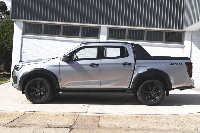 2025 Isuzu D-MAX X-TERRAIN