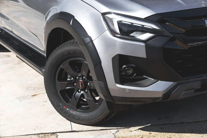 2025 Isuzu D-MAX X-TERRAIN