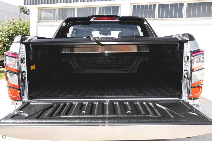 2025 Isuzu D-MAX X-TERRAIN