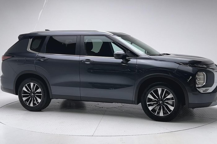 2025 Mitsubishi Outlander