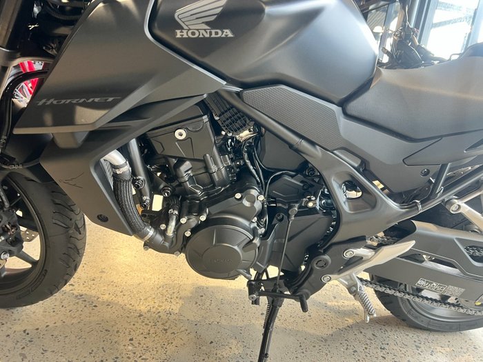 2025 Honda CB750 (HORNET) BLACK