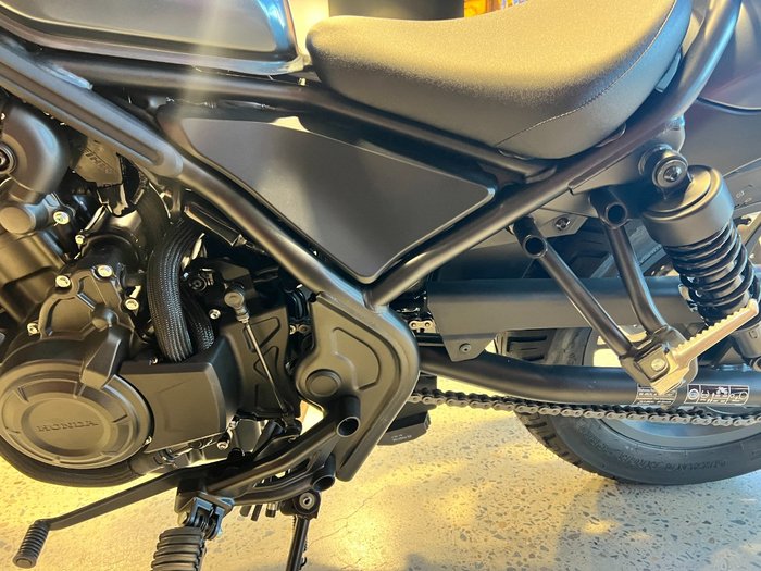 2025 Honda CMX 500 BLACK