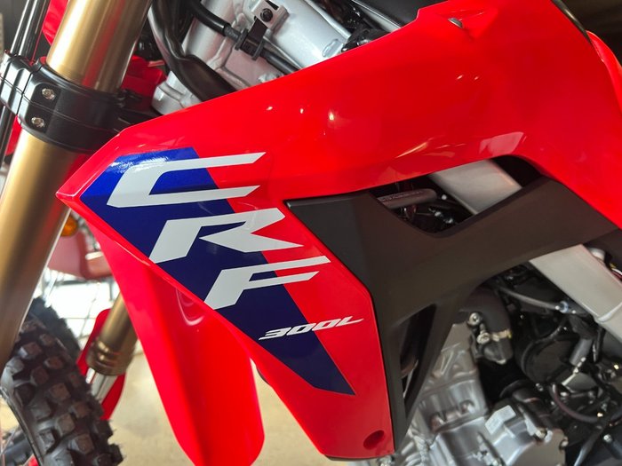 2026 Honda CRF300LA RED
