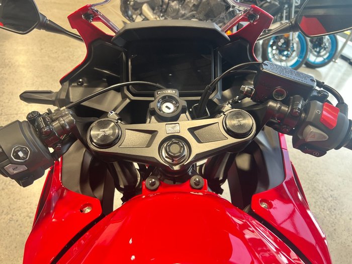 2026 Honda CBR500RA (ABS) LAMS RED