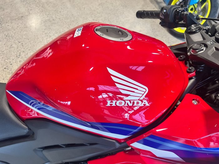 2026 Honda CBR500RA (ABS) LAMS RED