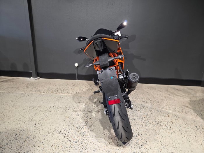 2024 Ktm RC 390 ORANGE