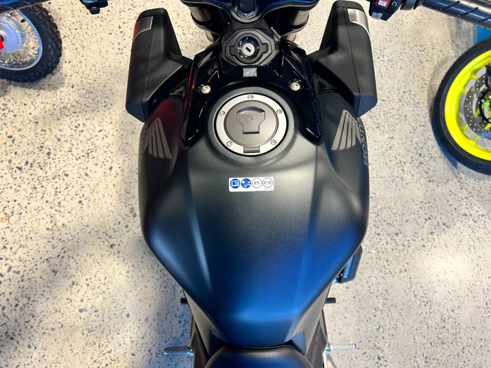 2026 Honda CB650RAC BLACK