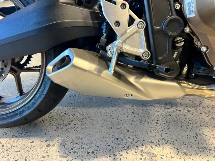 2026 Honda CB650RAC BLACK