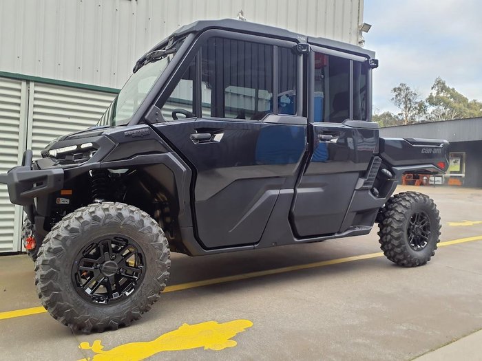 2026 Can-Am Defender Max Limited HD11 Defender Black