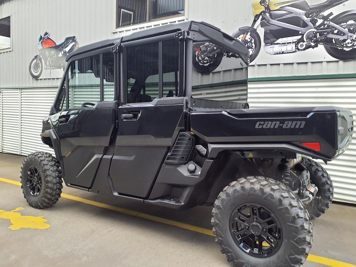 2026 Can-Am Defender Max Limited HD11 Defender Black