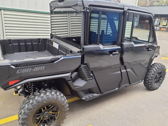 2026 Can-Am Defender Max Limited HD11 Defender Black