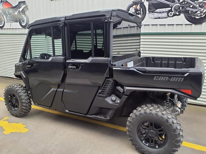 2026 Can-Am Defender Max Limited HD11 Defender Black