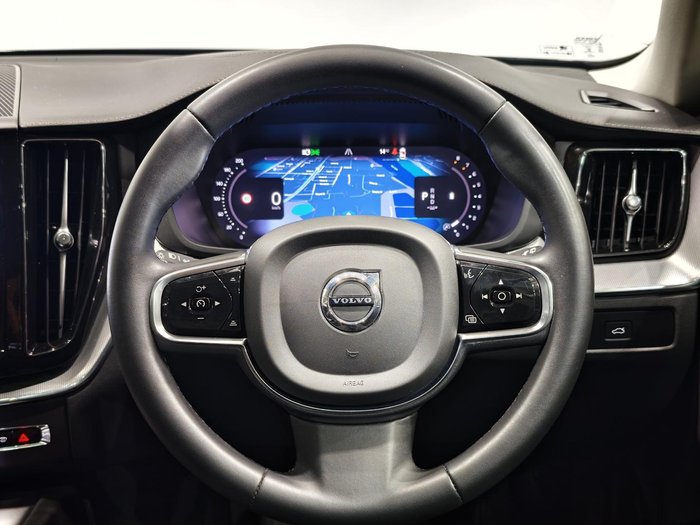 2022 Volvo XC60 Ultimate B6 Dark