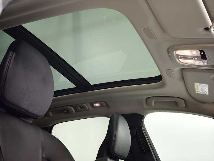 2022 Volvo XC60 Ultimate B6 Dark