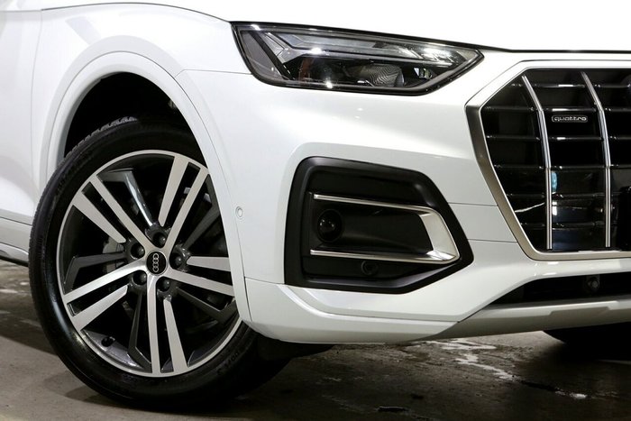 2025 Audi Q5 40 TDI Sport