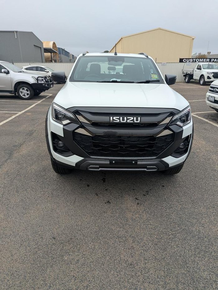 2026 Isuzu D-MAX X-TERRAIN MY25.5 4X4 Dual Range Mineral White