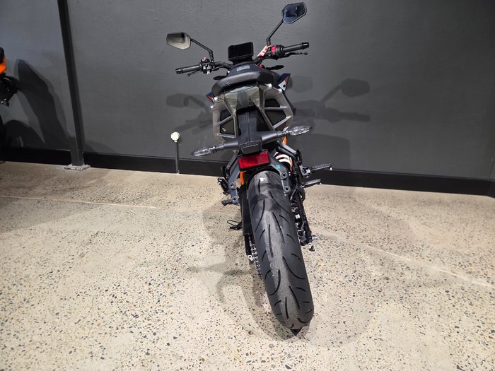 2025 Ktm 390 DUKE ORANGE