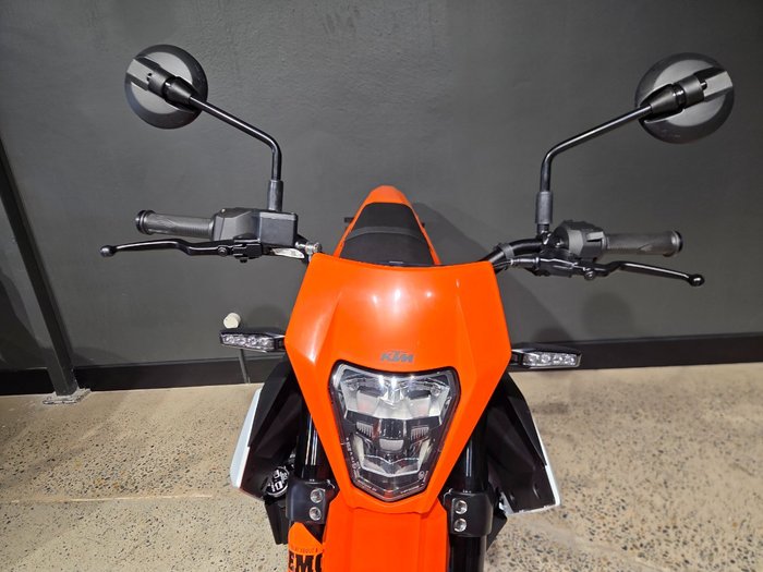 2026 Ktm 390 SMC R ORANGE