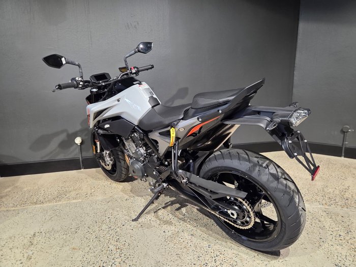 2024 Ktm 790 DUKE ORANGE